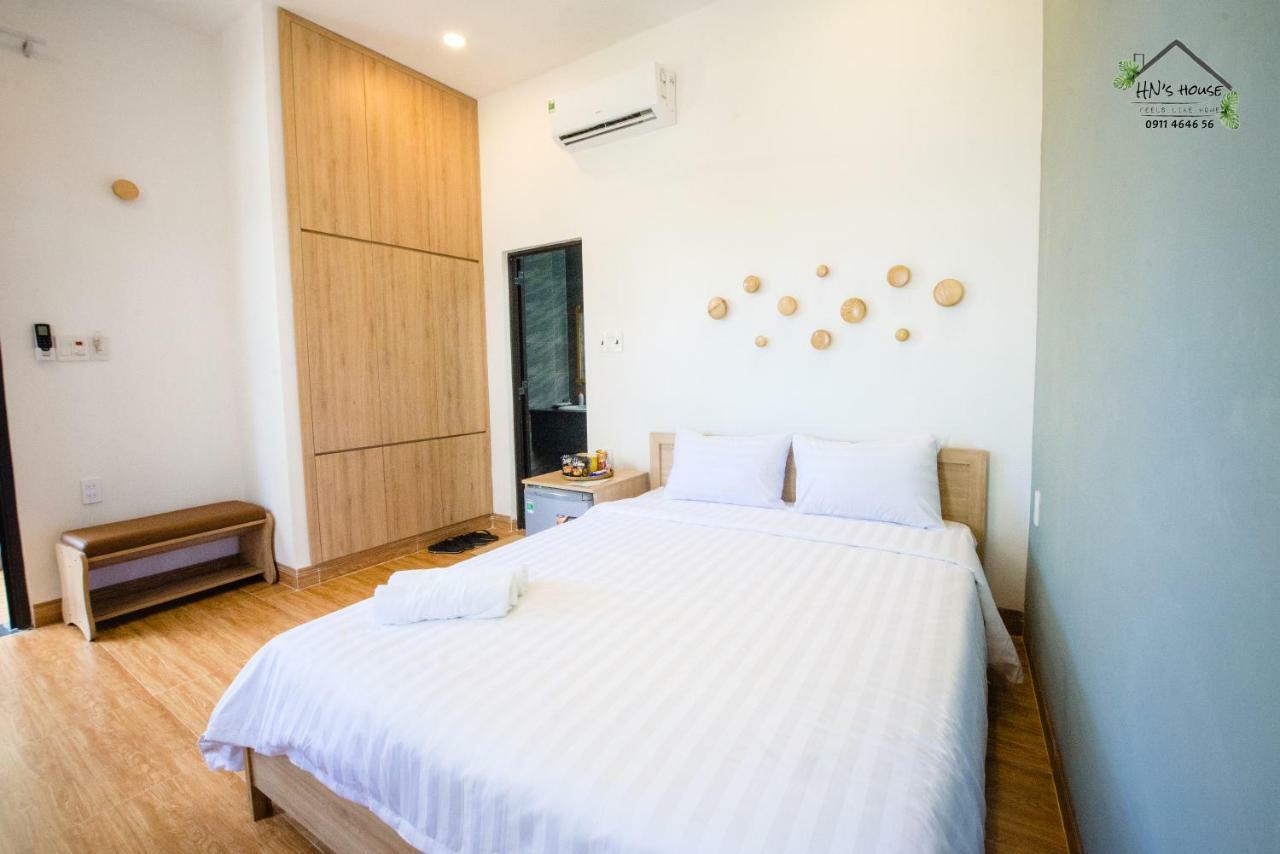 Hotel Hoàng Ngọc's House Tuy Hoa Esterno foto
