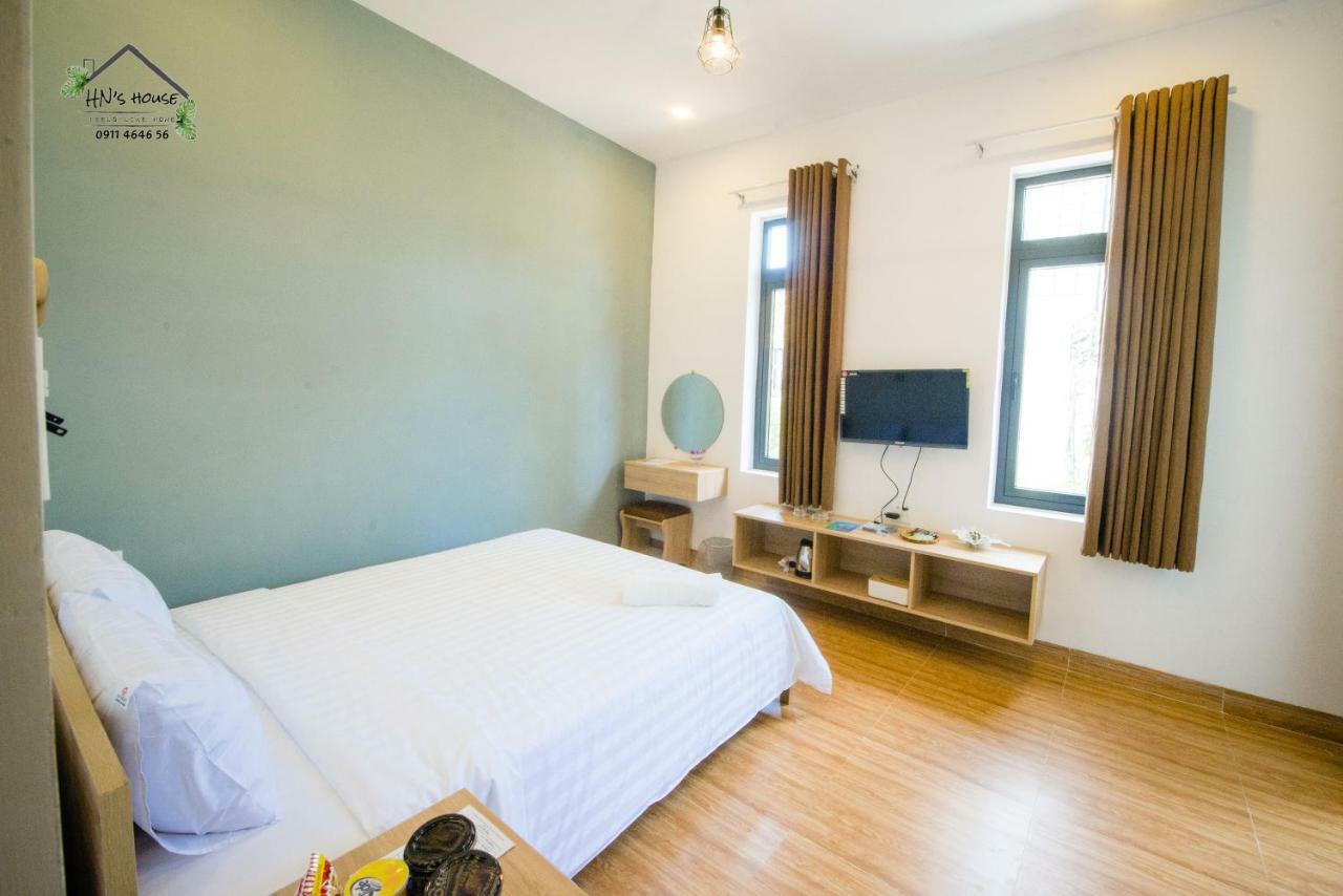 Hotel Hoàng Ngọc's House Tuy Hoa Esterno foto